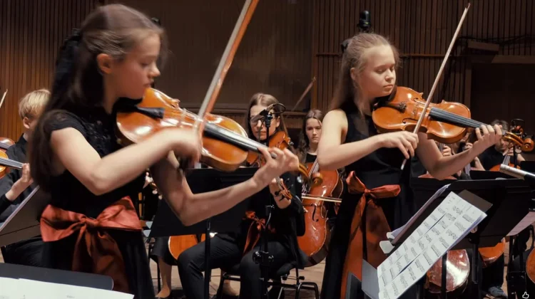 Vivaldi Hadirkan Harmoni Dua Biola dalam L’estro armonico