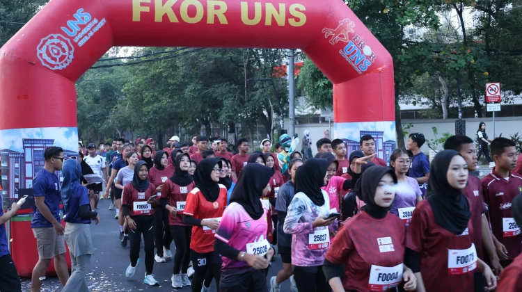 Peringati Dies Natalis ke-8, FKOR UNS Sukses Gelar FKOR Run Tahun 2026