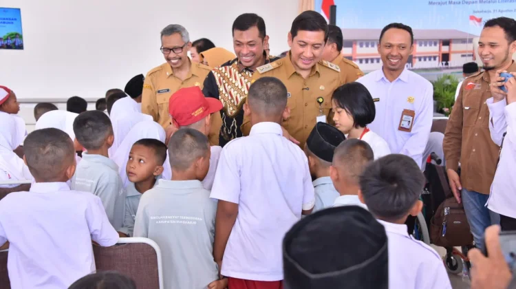 OJK Solo Gelar Puncak Bulan Literasi Keuangan dan HIM di SRT Sukoharjo