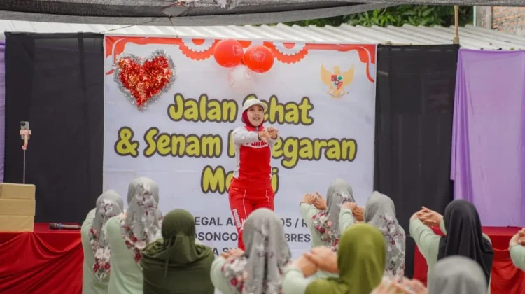 Momentum HUT RI ke 81: Aksi Warga Tegalarum Jalan Sehat Senam Bersama