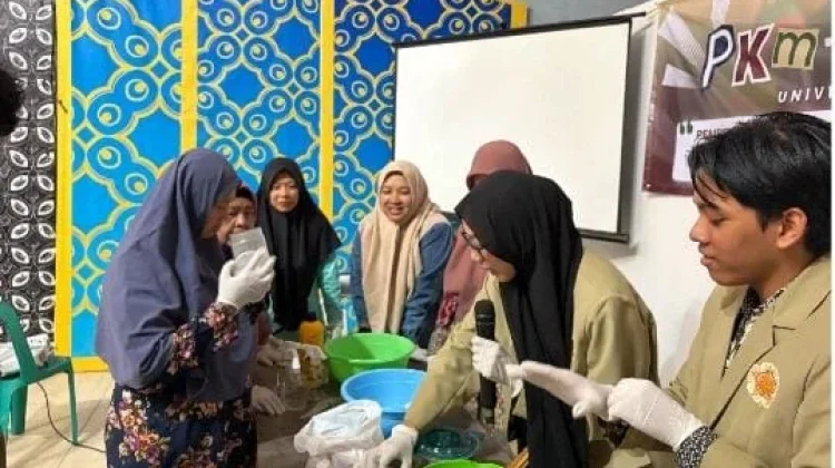 Mahasiswa UGM Olah Limbah Cangkang Telur Menjadi Pupuk Cair Berbasis Nanoemulsi .