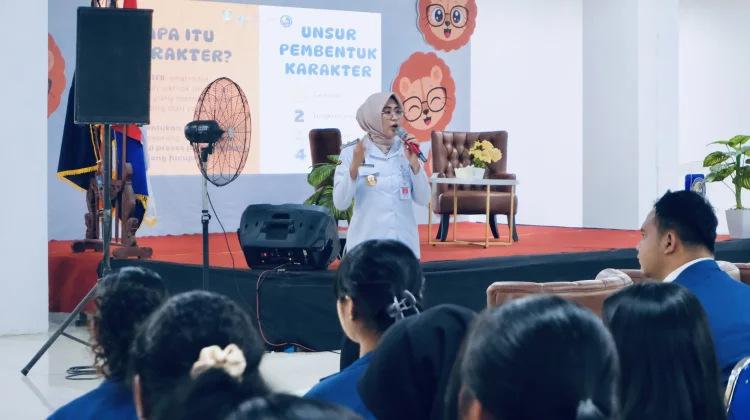 Bekali Mahasiswa Baru, Astrid Widayani Tekankan Pentingnya Kemandirian