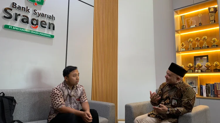 Implementasi Wakaf Uang Bank Syariah Sragen Jadi Bahan Disertasi Mahasiswa IIUM