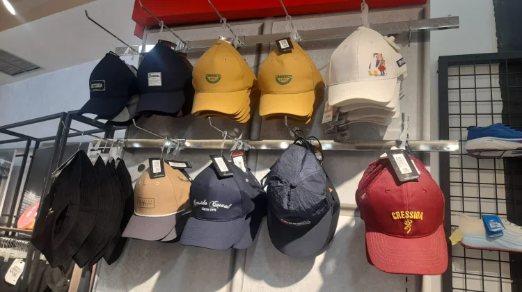 Menilik Sejarah Topi, Dari Kebutuhan hingga Tren Fashion
