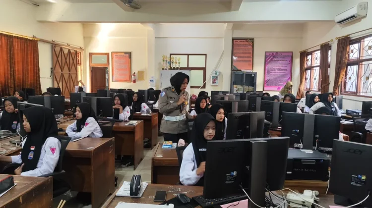 Polres Sukoharjo Gandeng Senopati Academy Beri Pelatihan AI ke Pelajar