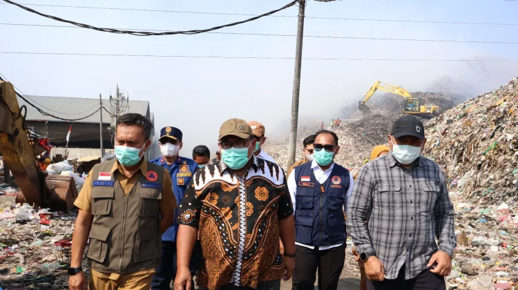 Pimpinan DPRD Solo Tinjau Kebakaran TPA Putri Cempo, Pastikan Penanganan Lanjut