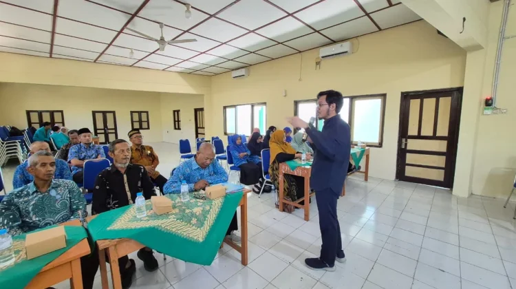 Fakultas Psikologi UMS Dorong Kesejahteraan Psikologis Guru Menjelang Pensiun