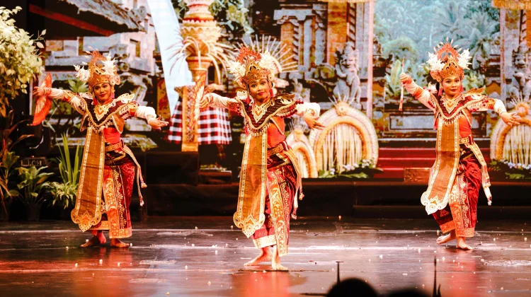 Legong Kreasi Mahottama, Cahaya Baru Seni Bali Pudak Petak