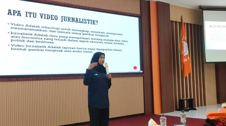 ANTARA Perkuat Kompetensi dan Etika Jurnalistik Pers Mahasiswa UNS