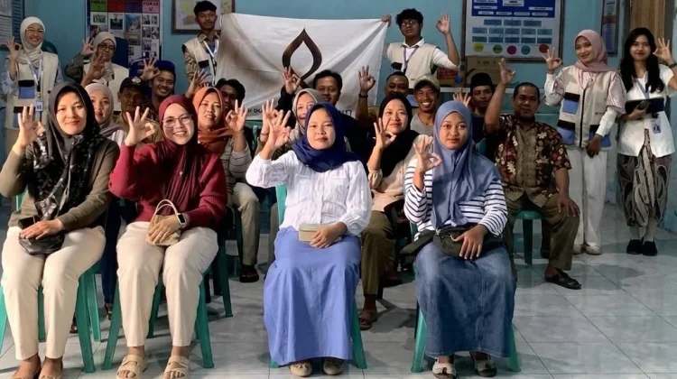 Dari Kemasan hingga Foto Produk, KKN UNS Dorong 28 UMKM Desa Cabeankunti Naik Kelas