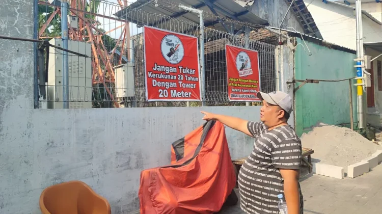 Tower Utara Bibis Baru Mulai Diturunkan, Warga Tunggu Tower Selatan