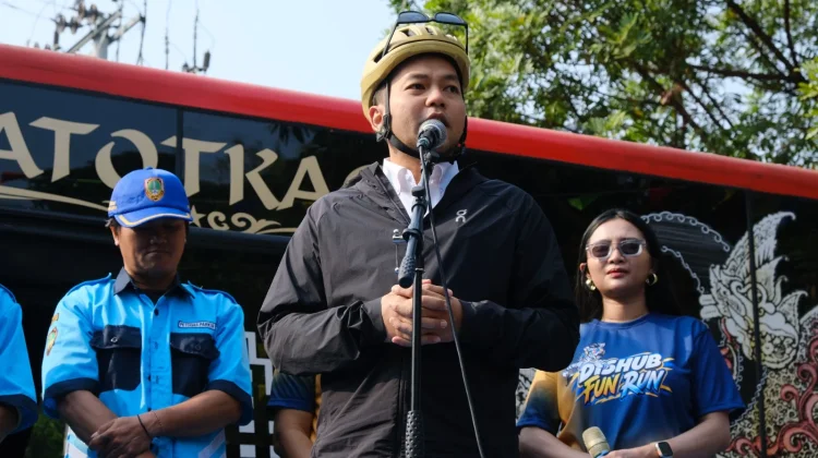 Wali Kota Respati Targetkan Digitalisasi Parkir Surakarta Tuntas Tahun Depan