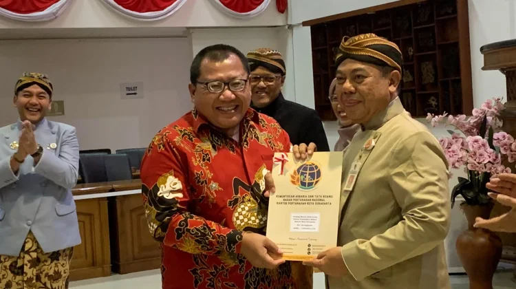Lahan Sekretariat DPRD Surakarta Resmi Bersertifikat setelah Lebih dari 20 Tahun