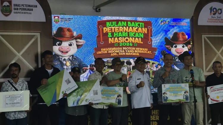 Pemkab Boyolali Kembali Salurkan Bantuan Alat Pertanian dan Peternakan