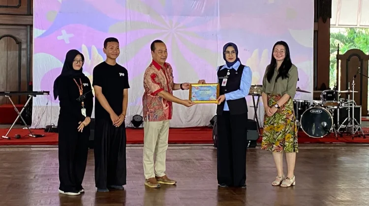 Angkat Isu Kesehatan Mental, SMA 7 Solo Gelar Pameran Seni Pelajar