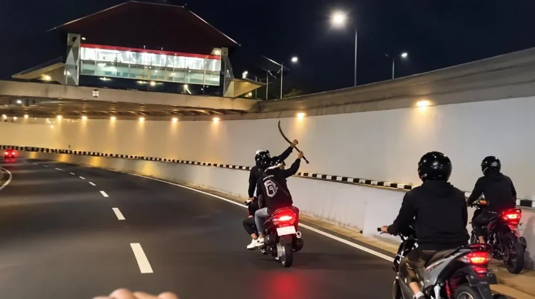 Lima Remaja Asal Sragen Diamankan Terkait Video Pemotor Bersajam di Joglo