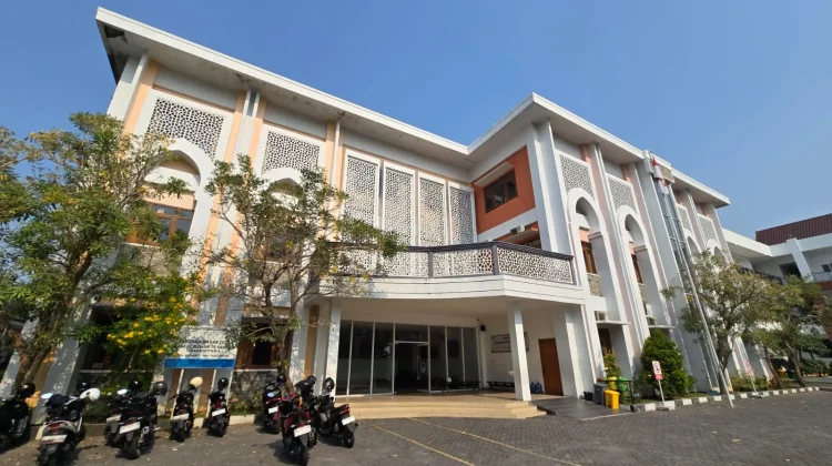 Diduga Cubit Murid Tantrum, Guru Pendamping ABK SD Al-Azhar Sragen Dipolisikan
