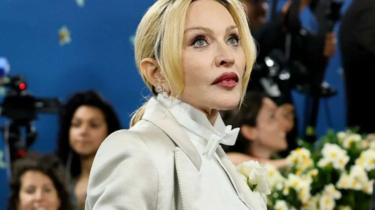 Madonna Comeback setelah 23 Tahun di Panggung MTV VMAs