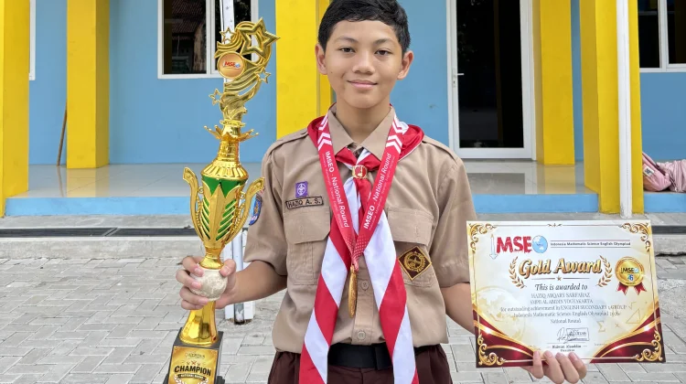 Siswa SMPII Al Abidin Yogyakarta Raih Emas IMSEO 2026