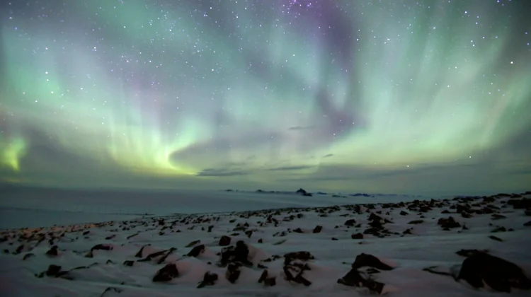 Aurora Australis, Cahaya Menari di Langit Selatan
