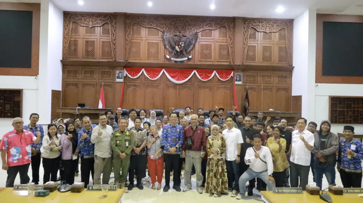 Pembangunan Trotoar Selesai, PKL Piere Tendean Minta Kepastian Ruang Berjualan