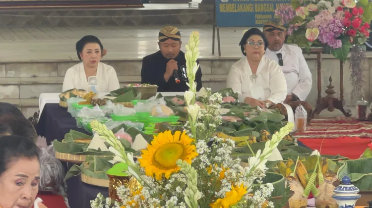 Haul ke-18 Sinuhun Pakubuwono XII Digelar di Siti Hinggil