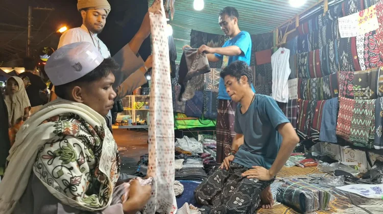 Produk UMKM Laris Manis, dalam Acara Haul Al Habib Ali ke 115