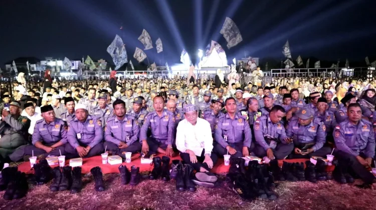 Ribuan Warga Gentan Sukoharjo Hadir dalam Sholawatan yang Digelar Kejati Jateng