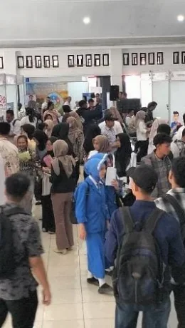 Pengangguran Muda Melonjak, Menanti Solusi Nyata