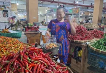 Perayaan Tahun Baru Cina Imlek Harga Cabai Rawit Merah Tembus Rp 90.00