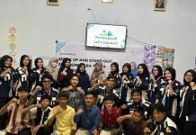 KKN-DIK FKIP UMS Gelar Sosialisasi Public Speaking di Desa Parakan
