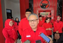 Ketua PDI-P Jateng Dolfie Sambangi Markas Banteng Sragen, Pantau Musancab