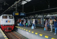 Perbedaan Tiket Go Show dan Tiket Reguler Kereta Api
