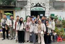 Eksplorasi Budaya Vietnam, Mahasiswa KKL UMS Analisis Desain Bat Trang  Museum
