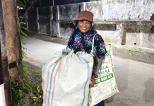 Mbah Jami, Pemulung Asal Colomadu Bertekad Tetap Menjalankan Ibadah Puasa