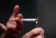Ulama: Hisap Rokok di Siang Hari saat Ramadan,  Bisa Batalkan Puasa