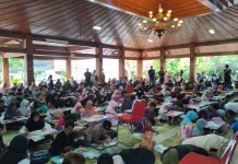 Pasar Kliwon Fest Perdana Digelar, 300 Santri Ramaikan Lomba Mewarnai