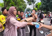 Wakil Wali Kota Apresiasi Aksi Berbagi Takjil Grab Bike Solo Balapan saat Ramadan