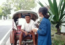 Becak Kayuh Jadi Tumpuan Hidup Suparno di Usia Senja
