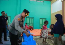 Polres Klaten Salurkan Bantuan Untuk Warga Terdampak Banjir Cawas