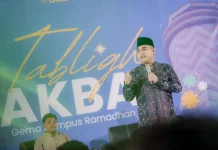Tabligh Akbar UMS Hadirkan Wamen PPMI, Ajak Mahasiswa Jadi Pemuda Berdayaguna