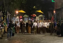 Keraton Kasunanan Surakarta Hadiningrat Jalankan Tradisi Kirab Malam Selikuran
