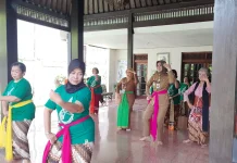 110 Penari Lansia Jebres Siap Pukau Event Solo Menari 2026
