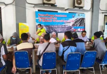 Dinas Kesehatan Surakarta Gelar Cek Kesehatan Sopir Bus di Terminal Tirtonadi