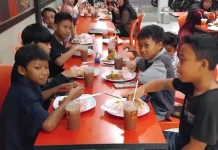 Buka Bersama Jadi Tren saat Ramadan