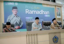 Haedar Nashir Tekankan Spirit Ibadurrahman  saat Pengajian Ramadan di UMS