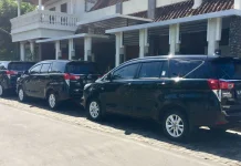 Pengusaha Rental Mobil di Solo Kewalahan Layani Permintaan Menjelang Idul Fitri