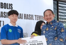 Bupati Karanganyar Serahkan BLT Cukai Tahap I bagi 1.869 Buruh Rokok