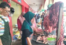 Jelang Lebaran di Pasar Gedhe Klaten, Daging Sapi 150 Ribu, Daging Ayam 45 Ribu