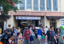 Berkah Lebaran, Penjual Dawet Pasar Gede Solo Panen Rezeki Melimpah